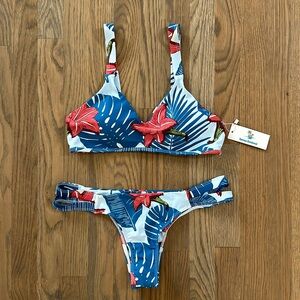 Beachsissi Bikini Set sz Medium Women Low Waist Hibiscus Leaf Palm Cheeky Cutout